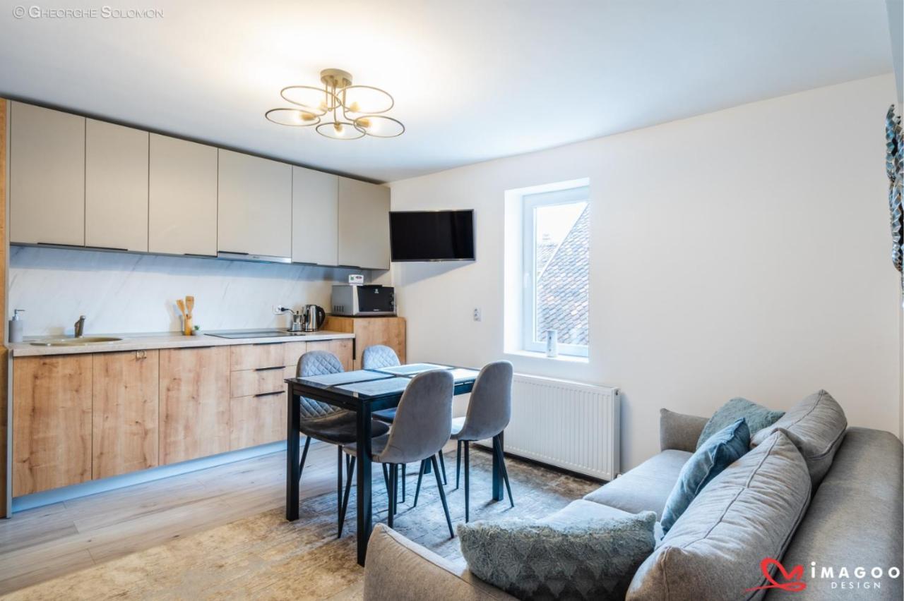Long Street Suites Braşov Esterno foto
